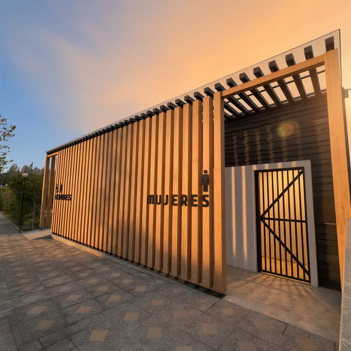 Baños de lujo La Villita — Parque Oasis, foto 2